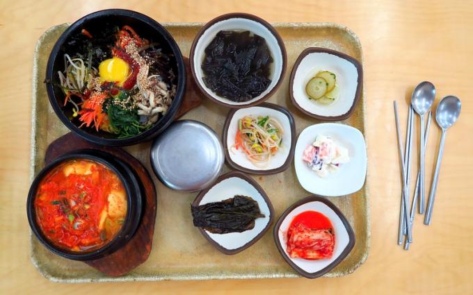 韓国のサウナの鉱泉のJjimjibangの浴室